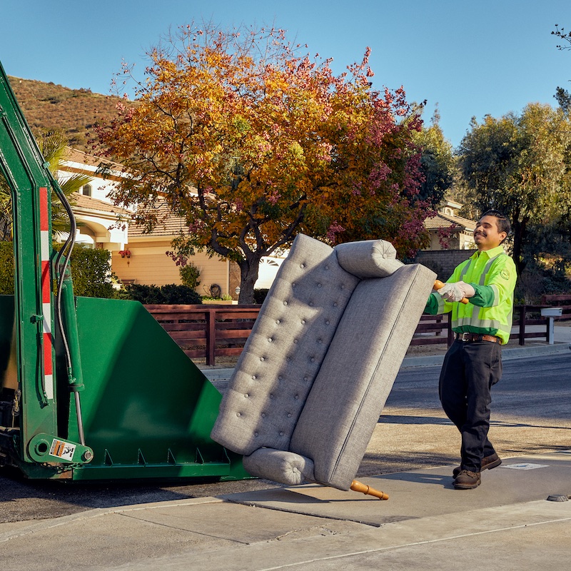 Bulk Trash Pickup & Large Trash Removal | WM